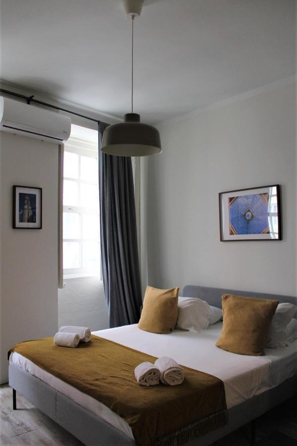 Aparthotel Oporto Entreparedes מראה חיצוני תמונה