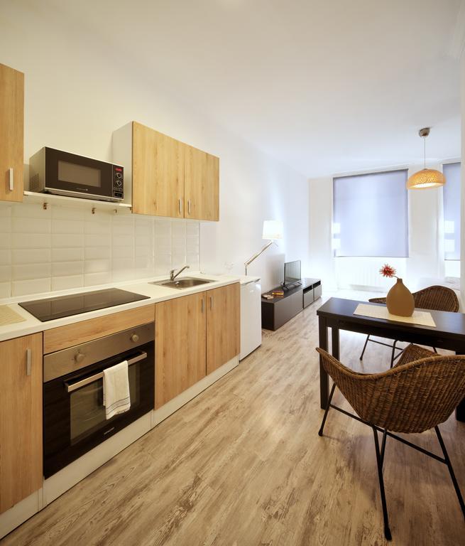 Aparthotel Oporto Entreparedes מראה חיצוני תמונה
