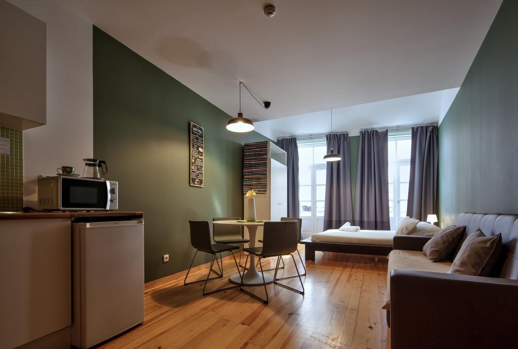 Aparthotel Oporto Entreparedes מראה חיצוני תמונה