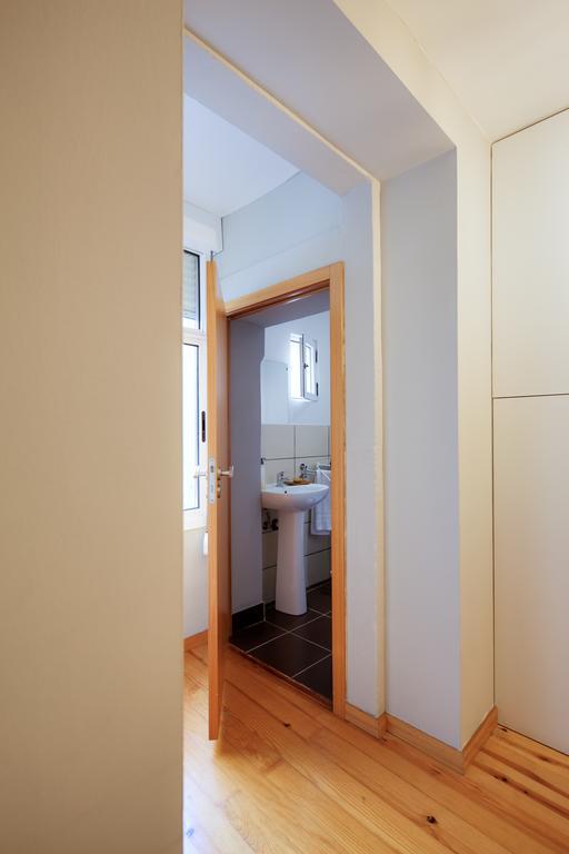 Aparthotel Oporto Entreparedes מראה חיצוני תמונה