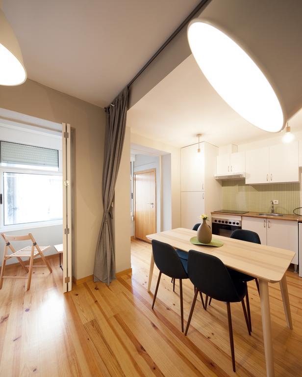 Aparthotel Oporto Entreparedes מראה חיצוני תמונה