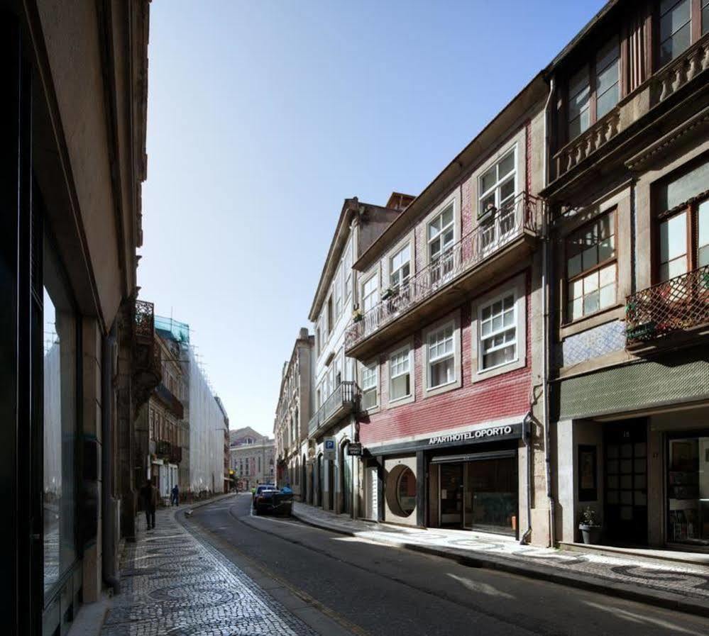 Aparthotel Oporto Entreparedes מראה חיצוני תמונה